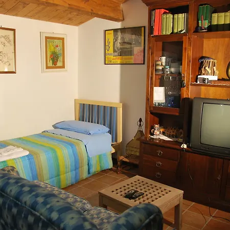Bed & Breakfast Percorso 2*